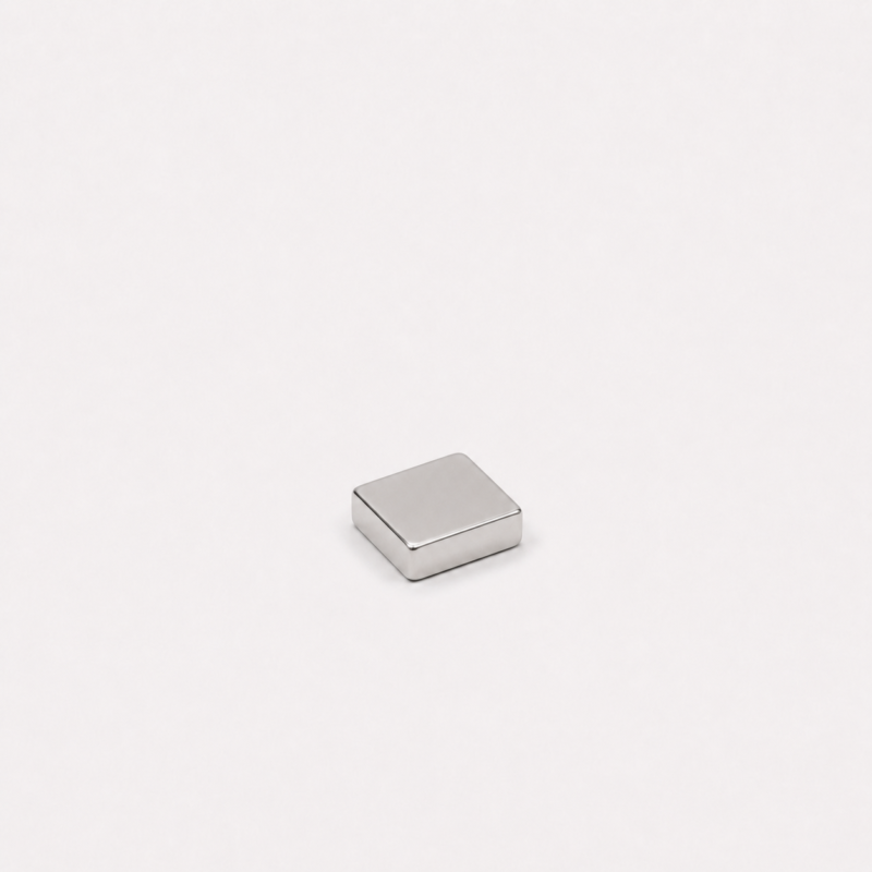 iman-de-neodimio-12x12x3-mm-grado-n35-ni-cu-ni-04_single_square_magnet_12x12x3 Imán de neodimio 12x12x3 mm, grado N35, Ni-Cu-Ni